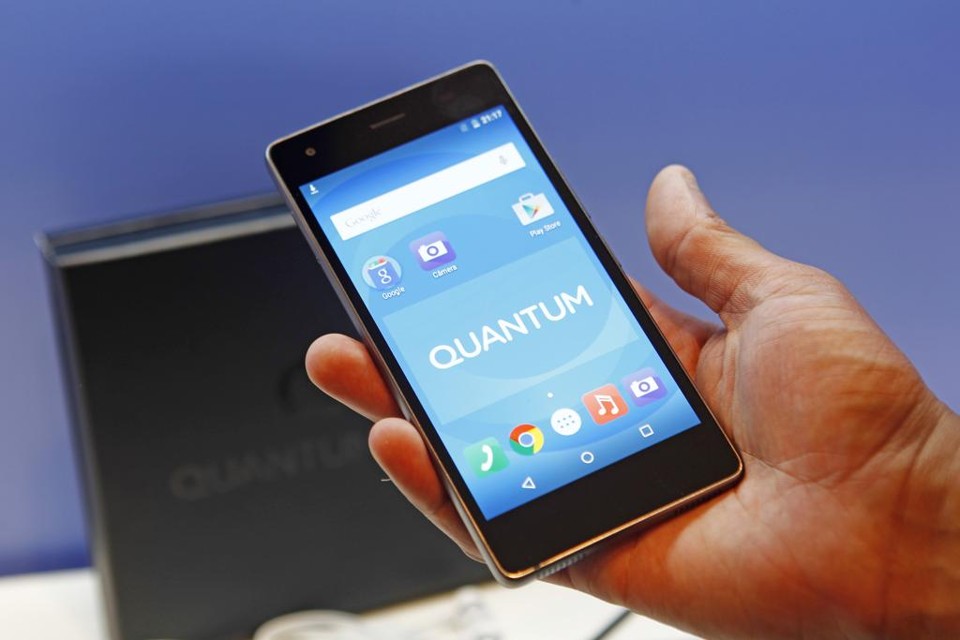 O smartphone é vendido a partir de R$ 699 e vem em versões com 4G e 32 GB de armazenamento interno | Antônio More/Gazeta do Povo