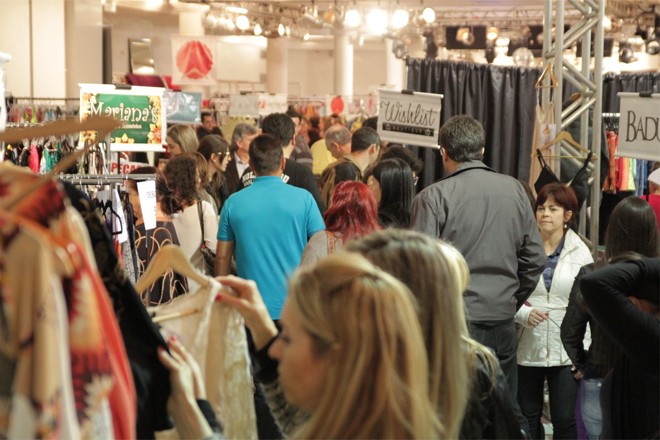 Bazar Moda do Bem chega neste sábado (28) à sua 5.ª edição com 60 lojas participantes. | Divulgação/Guest Vip