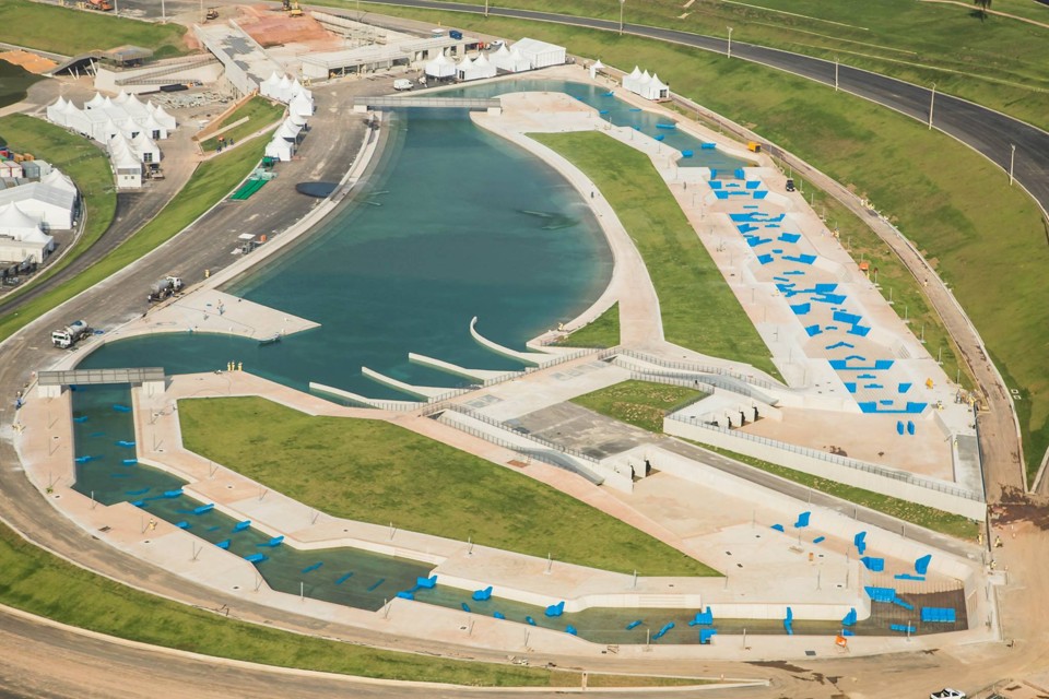 Circuito de canoagem Slalom no Complexo de Deodoro, uma das estruturas olímpicas já prontas para a Rio-2016. | Renato Sette Camara/Prefeitura do Rio
