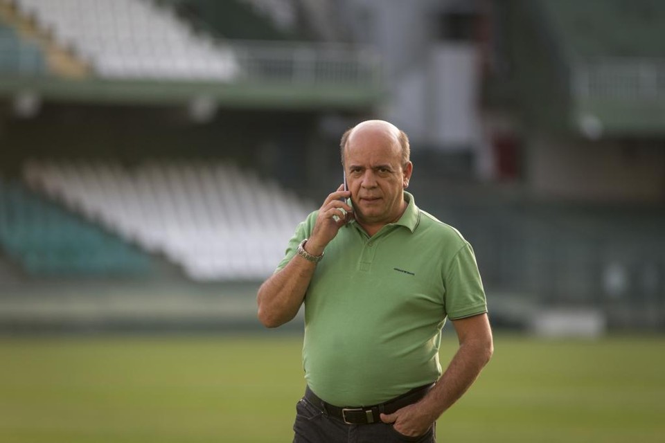 Diretor de futebol do Coritiba, Valdir Barbosa, avalia que é possível evitar a queda com 40, 41 pontos, dependendo dos concorrentes. | Marcelo Andrade/Gazeta do Povo