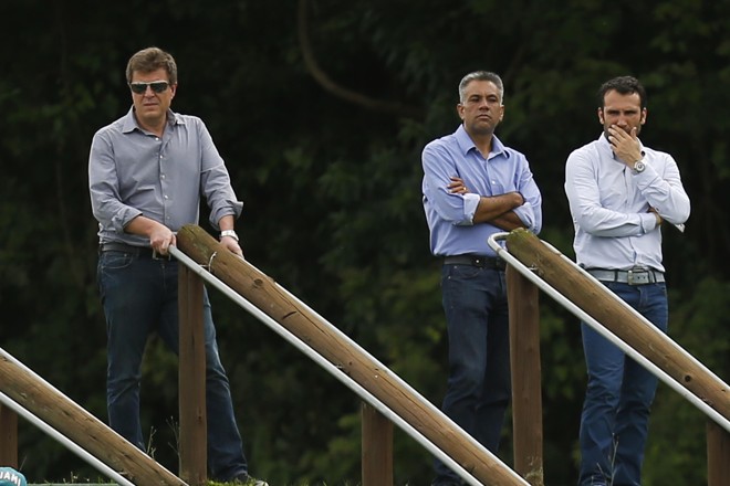 Diretores do Atletico no Ecoestádio | Albari Rosa/Gazeta do Povo