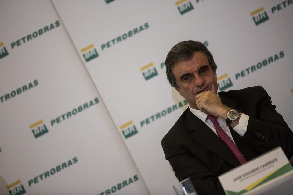 Em áudio gravado pelo filho de Cerveró e entregue à Procuradoria-Geral da República, Delcídio diz que “conversou com Zé Eduardo” e “muito possivelmente o Marcelo da Turma vai sair”. | Antonio Lacerda/EFE