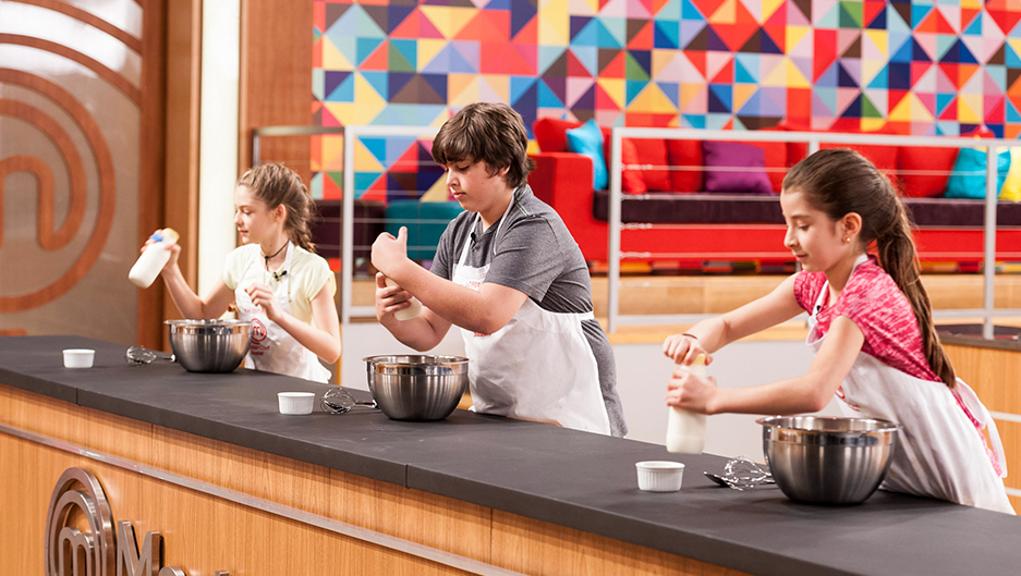 Valentina, Lorenzo e Ivana em prova do Masterchef Júnior | Lucas Ismael/Divulgação