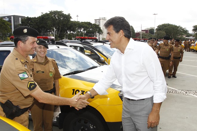 Com base nos números, a oposição alega que Richa descumpriu os princípios da moralidade e legalidade previstos na Constituição e, também, a garantia de autenticidade das informações públicas estabelecida pela Lei de Acesso à Informação. | Orlando Kissner/ANPr