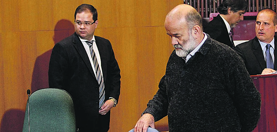 João Vaccari Neto (à dir.) está preso em Curitiba desde março. | Aniele Nascimento/Gazeta do Povo