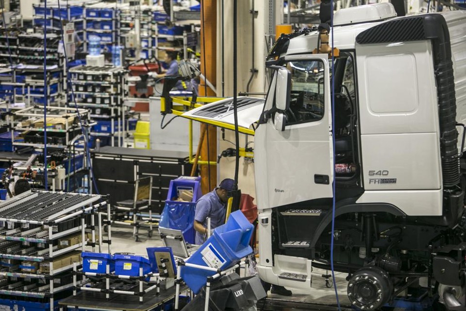 A Volvo opera com ociosidade e dará feiras coletivas aos funcionários por cinco semanas a partir de 9 de dezembro | Marcelo Andrade/Gazeta do Povo