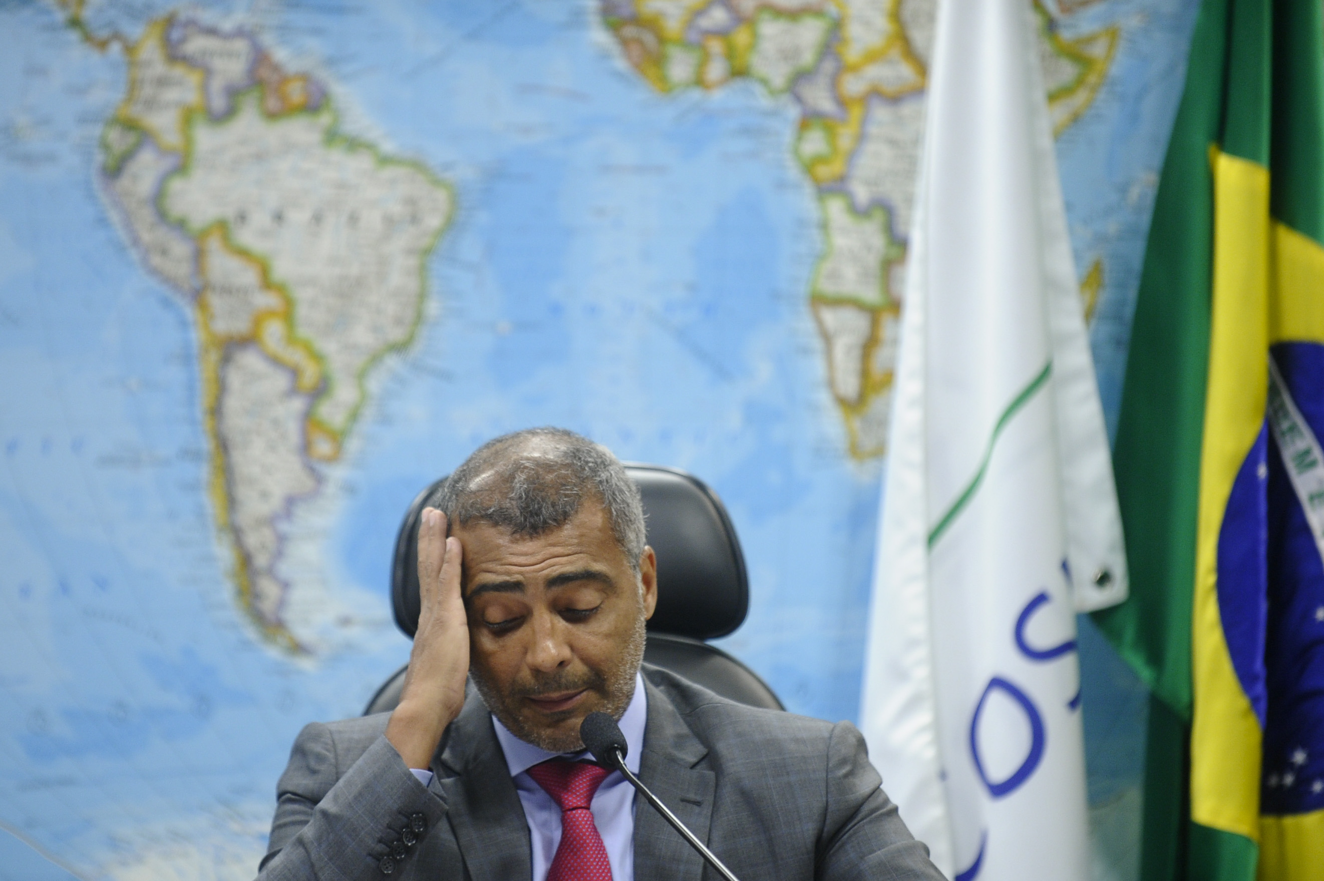 Suspeitas de contas na Suíça voltam a perturbar o senador Romário. | Marcos Oliveira/Agência Senado