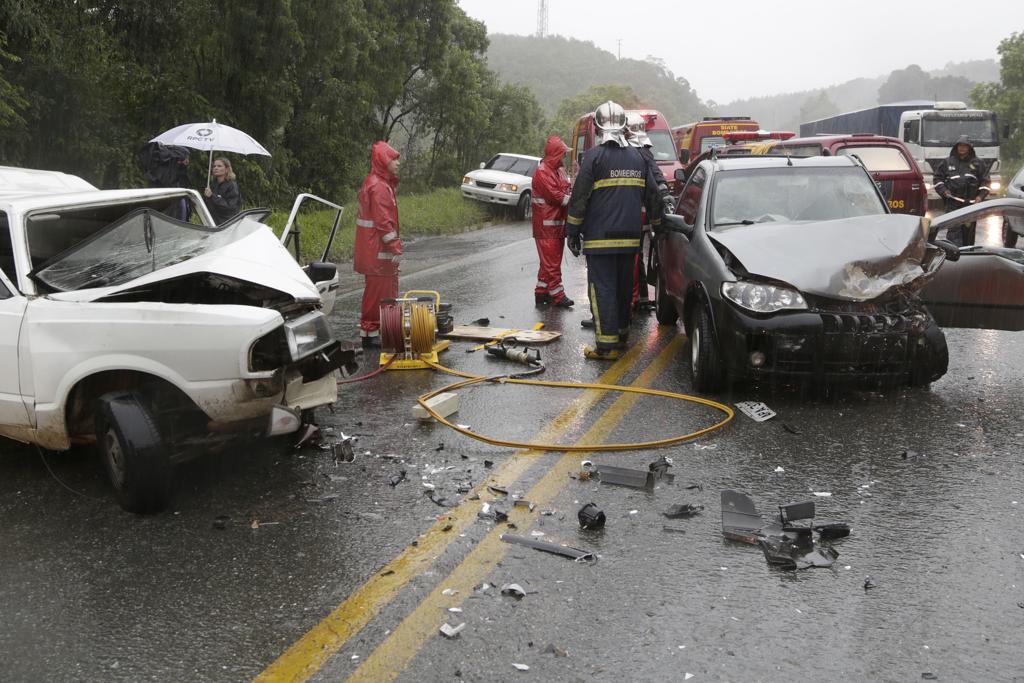 Seguro é fornecido pela seguradora Líder DPVAT, que recomenda aos acidentados não recorrerem a terceiros | ALIOCHA MAURICIO/Tribuna do Paraná