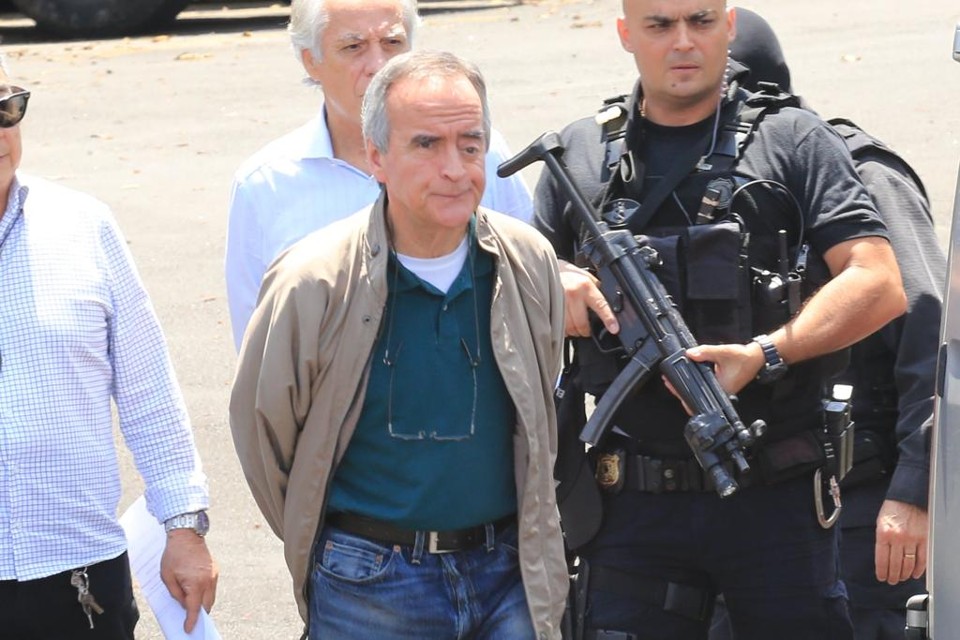 A gravação fora feita pelo filho de Cerveró, Bernardo, por estar desconfiado que o outro advogado de seu pai, Edson Ribeiro, estaria fazendo um “jogo-duplo”. | Ivonaldo Alexandre/Gazeta do Povo