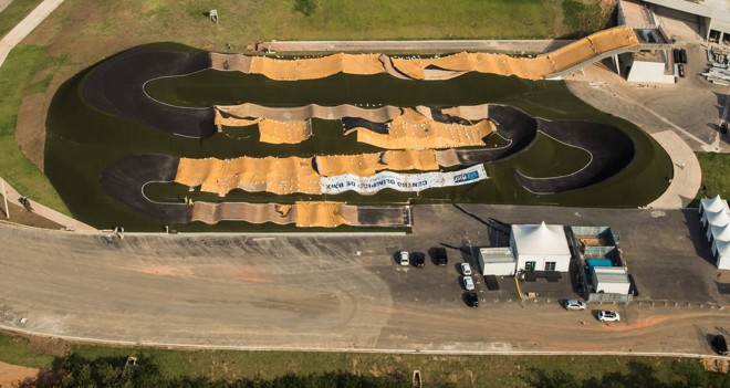 100% CONCLUÍDA - pista de ciclismo BMX no complexo de Deodoro. | Renato Sette