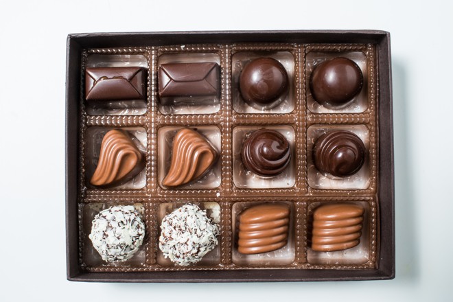 Os chocolates subiram 11,56% neste ano. Boa parte do cacau usado no país é importado. Embora o preço da commodity varie também por questões de oferta, é certo que o dólar alto fez com que os fabricantes de chocolate tivessem de elevar seus preços. | Bruno Covello/Gazeta do Povo