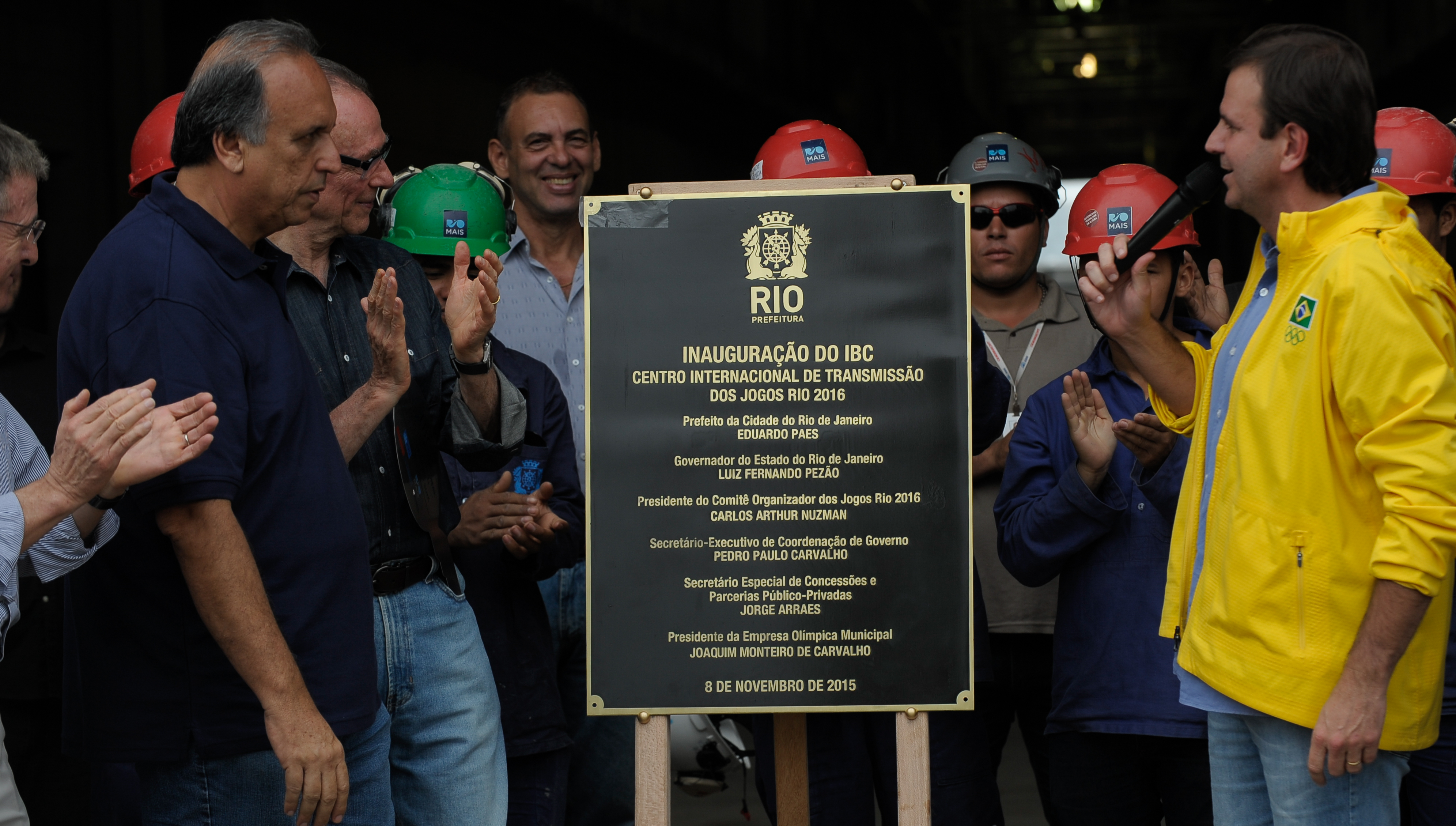 Pezão (governador do Rio) e Paes (prefeito carioca): governo usa a Olimpíada para turbinar publicidade. | Tomaz Silva/Agência Brasil