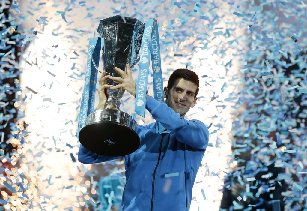 Novak Djokovic levanta seu quinto título das Finais da ATP | Suzanne Plunkett/REUTERS