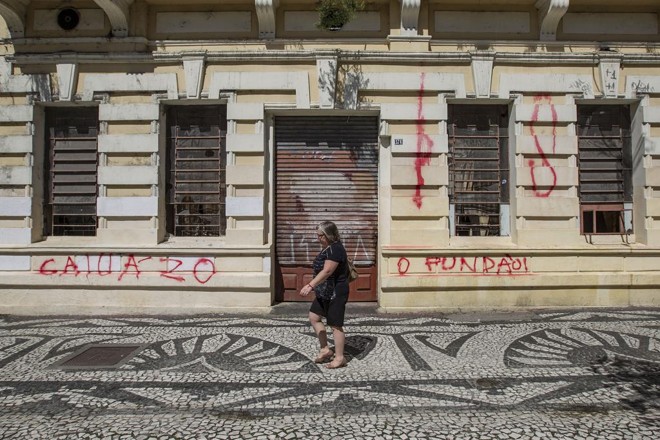 O casarão está incluído na lista de unidades com interesse de preservação (UIP), levantada pelo Instituto de Pesquisa e Planejamento Urbano de Curitiba (Ippuc), por causa de sua importância histórica e arquitetônica | Jonathan Campos/Gazeta do Povo