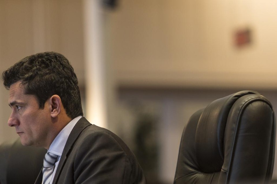 Em sua palestra, Moro também defendeu sua conduta de tornar públicos os andamentos da Lava Jato, sob o argumento de que a própria Constituição estabelece a publicidade dos atos judiciais. | Marcelo Andrade/Gazeta do Povo