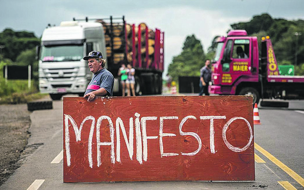 Imagem da paralisação em fevereiro deste ano: na ocasião, ausência de lideranças e pauta de reivindicações complicou negociação com o governo