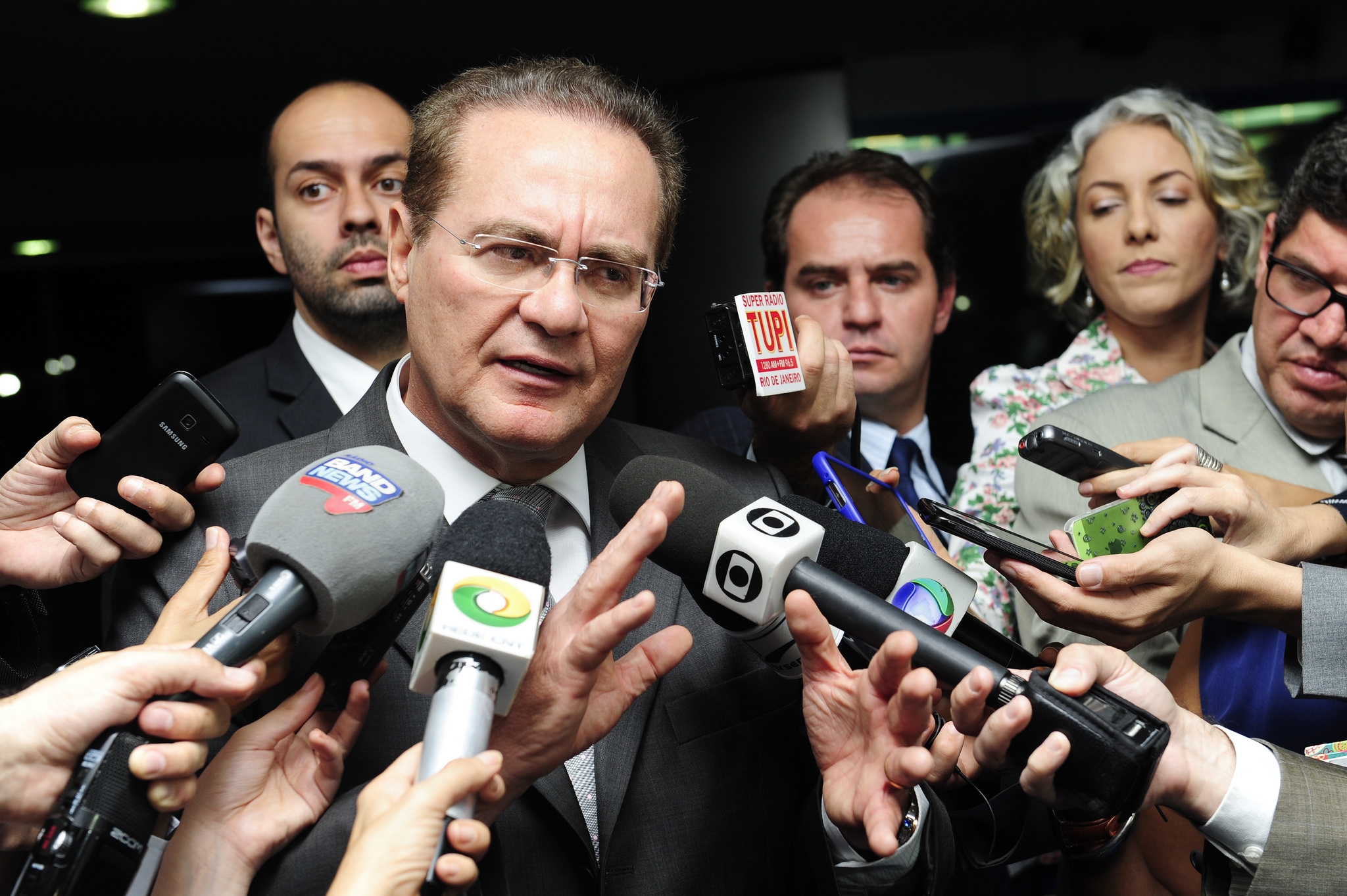 Nas três sessões anteriores, o Congresso não votou qualquer proposta. | /