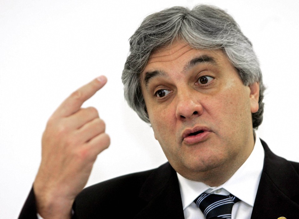 Pela Constituição Federal, quando um parlamentar é preso em flagrante por crime inafiançável, cabe à respectiva Casa decidir sobre sua prisão em até 24 horas. | es/ms/EVARISTO SA