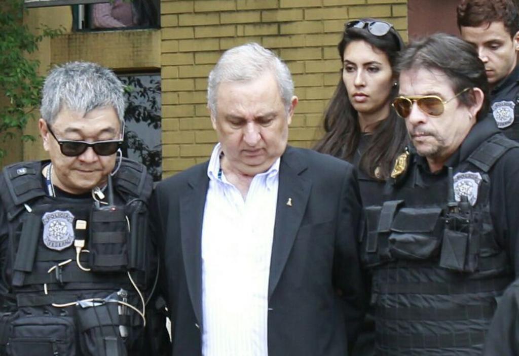 Para auxiliares de Dilma, a decisão de Moro dificulta recuperação política do governo. | Daniel Castellano/Gazeta do Povo