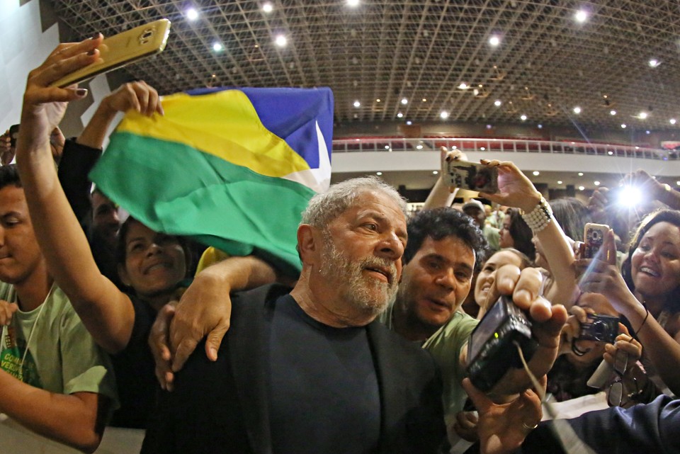 Ex-presidente Lula teria dado o aval para  que o que o grupo Schahin conseguisse um contrato para operar o navio-sonda. | Ricardo Stuckert/ Instituto Lula