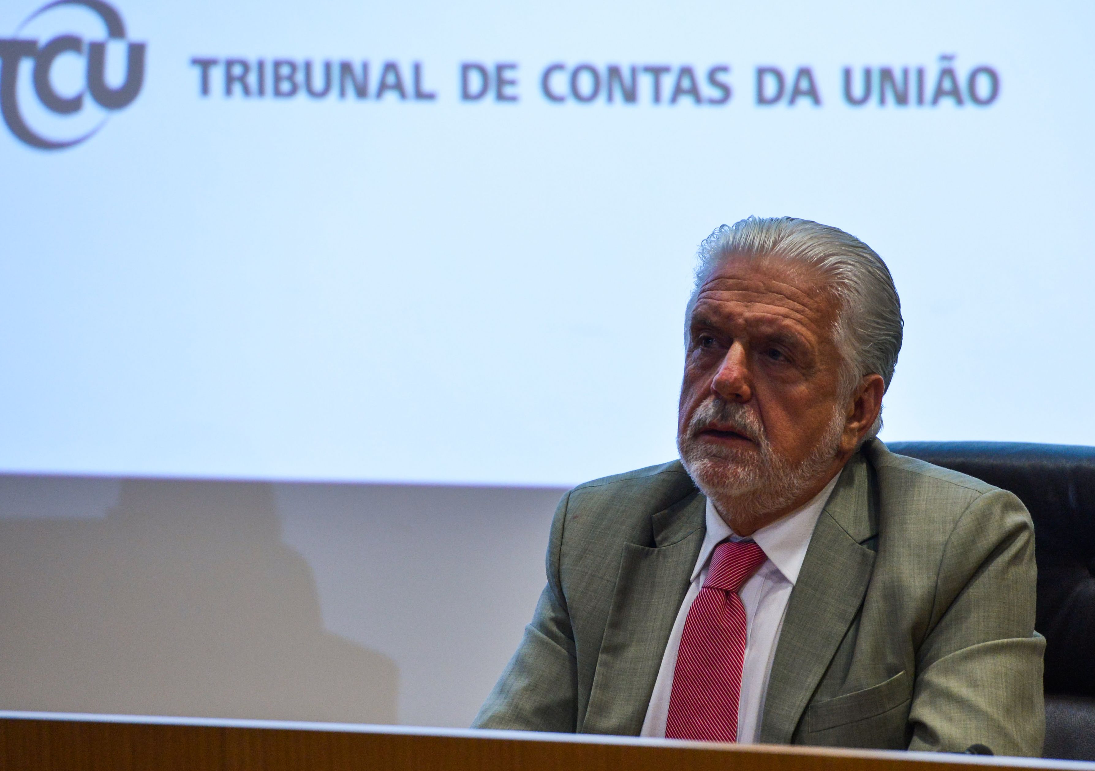 Como antes da apreciação do projeto que reduz a meta fiscal será preciso apreciar quatro vetos, a articulação política avalia que a votação, que começa nesta terça-feira, 1, só estará concluída na quarta-feira. | Valter Campanato/ Agência Brasil/Fotos Públicas