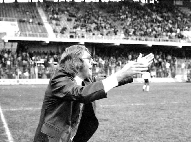 Primeira experiência de Krüger como técnico no Coritiba foi em 1984. |