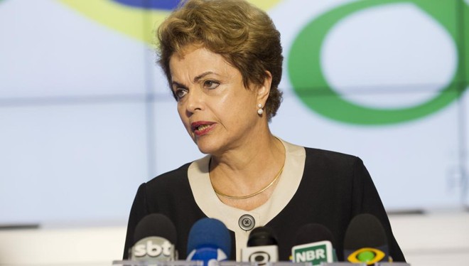 Dilma concede entrevistas a veículos de imprensa: sanção da lei foi criticada por entidades do setor. | Beck Diefenbach/Reuters