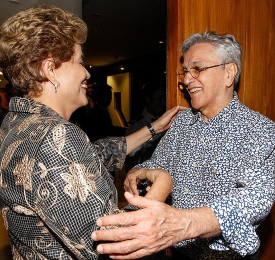 Caetano Veloso participou de mais um ato em apoio a presidente Dilma Rousseff. | Blog do Planalto