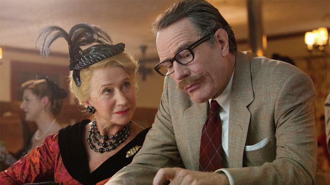 Helen Mirren ao lado de Bryan Cranston em “Trumbo”. | Divulgação
