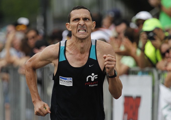 Participante da maratona de Curitiba. | Jonathan Campos/Gazeta do Povo