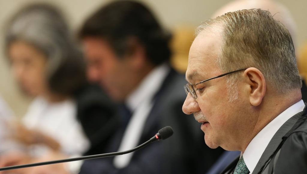 O relator Edson Fachin apontou que o STF deve fazer uma “filtragem constitucional”, à luz da Constituição de 1988 e da lei de 1950. | LULA MARQUES/