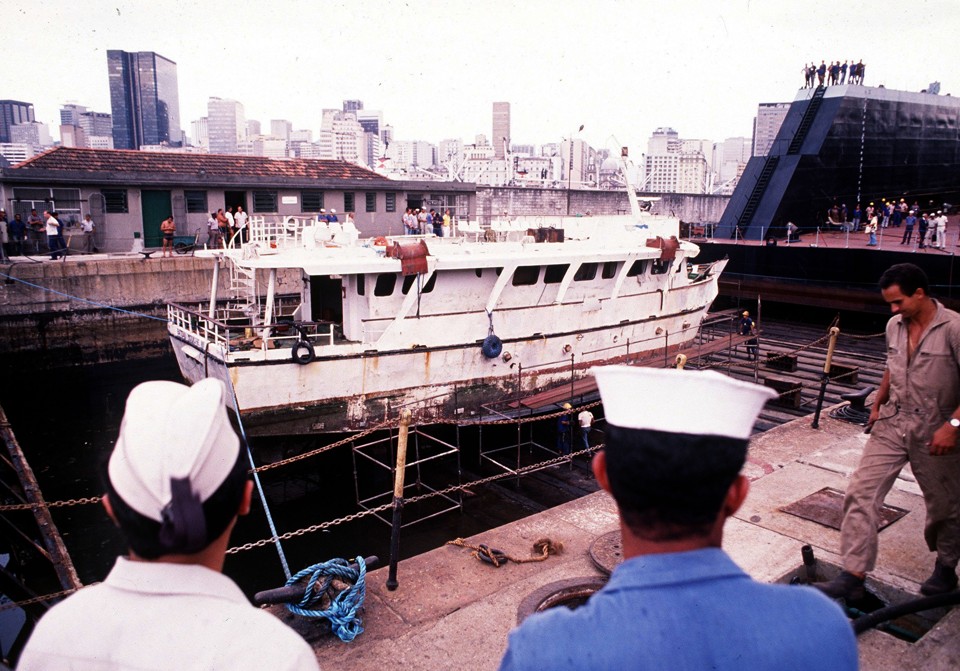 “Bateau Mouche – Uma Tragédia Brasileira” narra em detalhes algumas causas, o transcorrer e as consequências do naufrágio; trabalho de pesquisa durou 15 anos. | Jorge William / Ag. O Globo