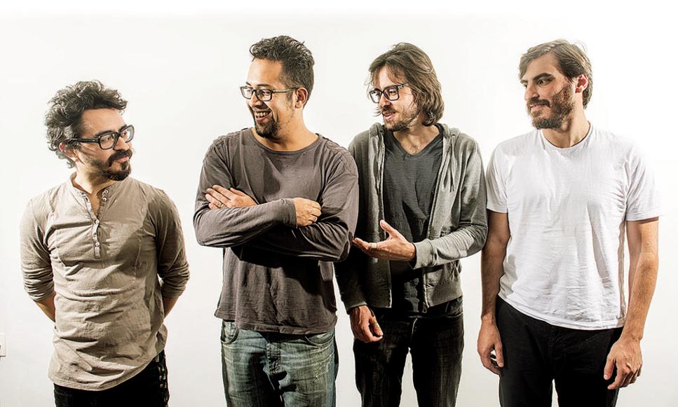 Produtor Heitor Humberto (primeiro à esquerda) é vocalista da Banda Gentileza. | Vinicius Grosbelli/Divulgação