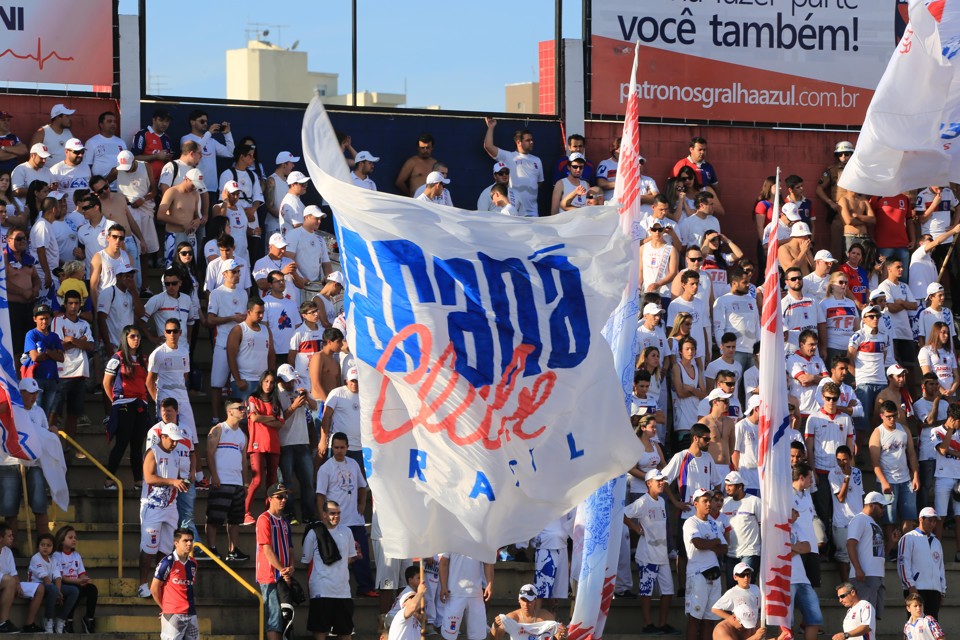 Torcida tricolor confia na nova gestão do clube. | Ivonaldo Alexandre/Gazeta do Povo