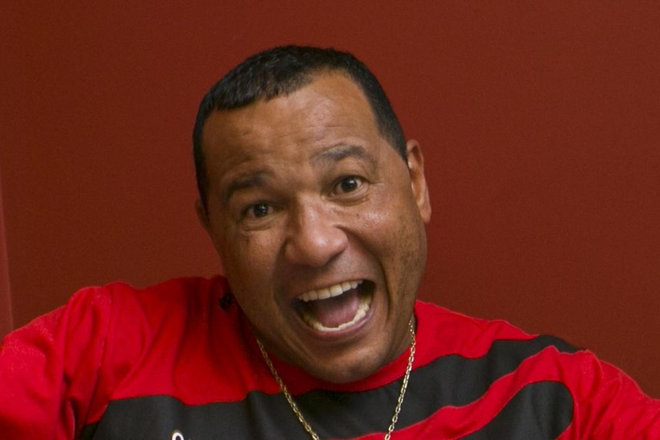 “Um torcedor me mostrar uma foto dele ainda garotinho comigo na antiga Baixada não tem quem pague”, emociona-se Oséas. | Marcelo Andrade/Gazeta do Povo