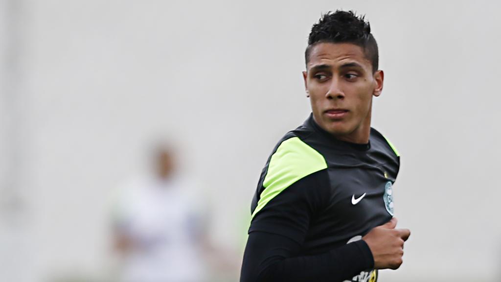 Dudu estava no Criciúma e deve voltar ao Coritiba em 2016. | Albari Rosa/Gazeta do Povo
