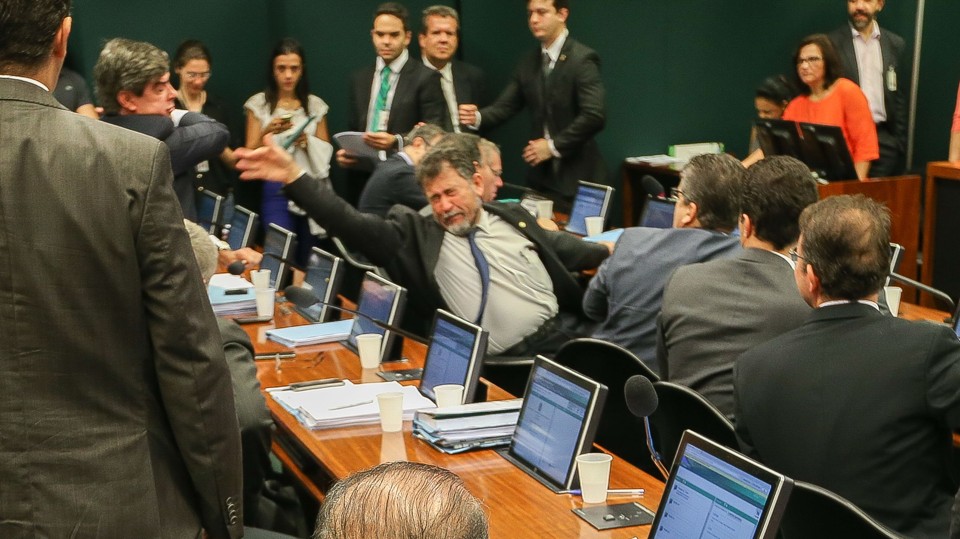 Deputados Zé Geraldo e Wellington Roberto trocaram tapas durante a sessão do Conselho de Ética. | LLula Marques/ Agência PT