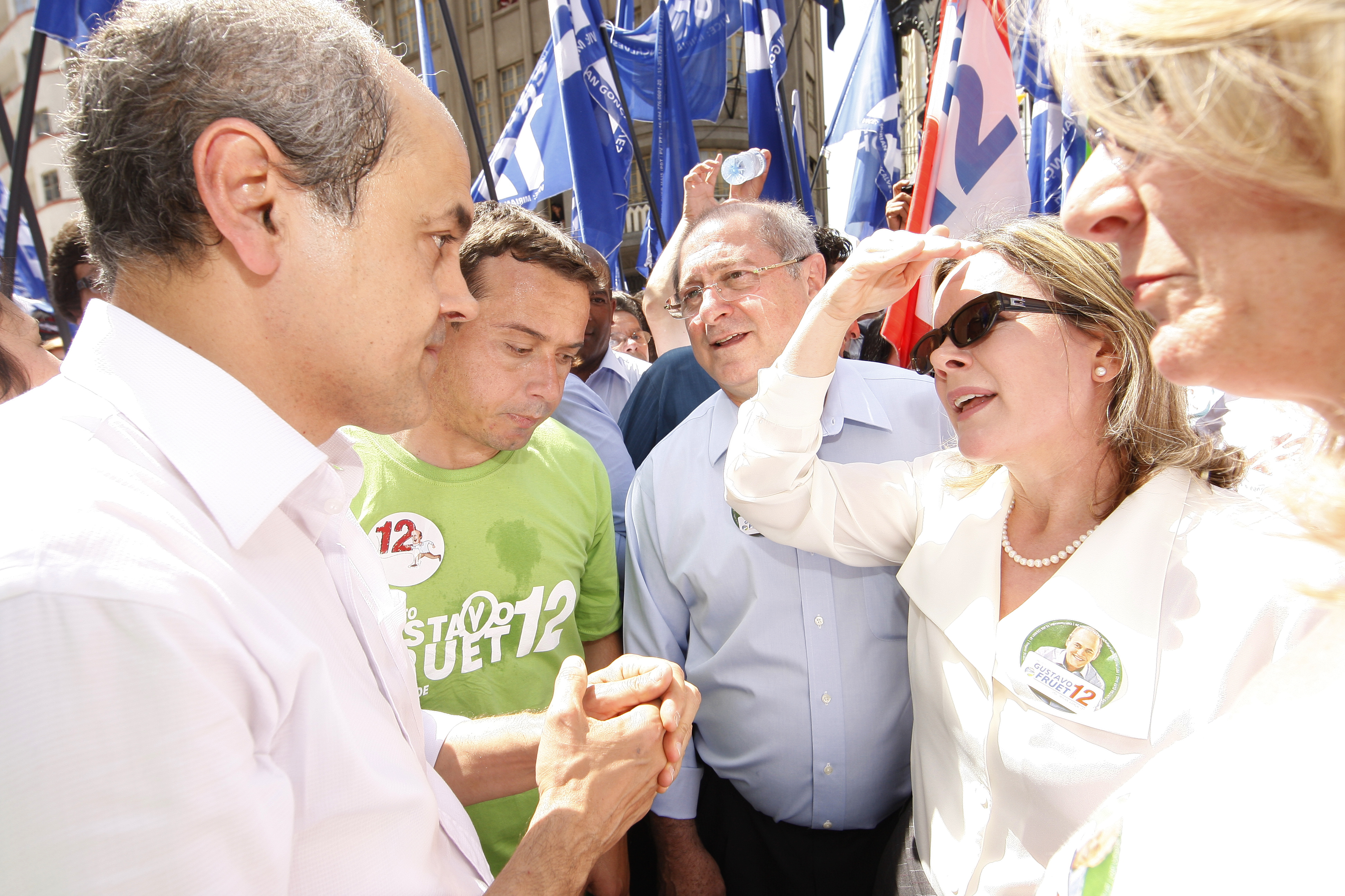 Fruet com a senadora Gleisi durante a campanha de 2012: cada um para um lado em 2016. | Antônio More /
Gazeta do Povo