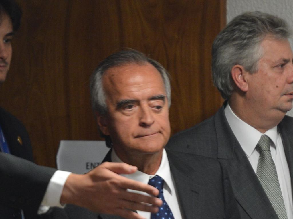 Ex-diretor da Petrobras Nestor Cerveró deixa a carceragem da PF nesta quarta-feira para o indulto de Natal | Foto: Antônio Cruz/ Agência Brasil/Fotos Públicas