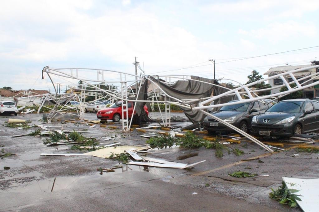 Em novembro, tornado devastou Marechal Cândido Rondon | Gilmar Angelo/Portal Rondon