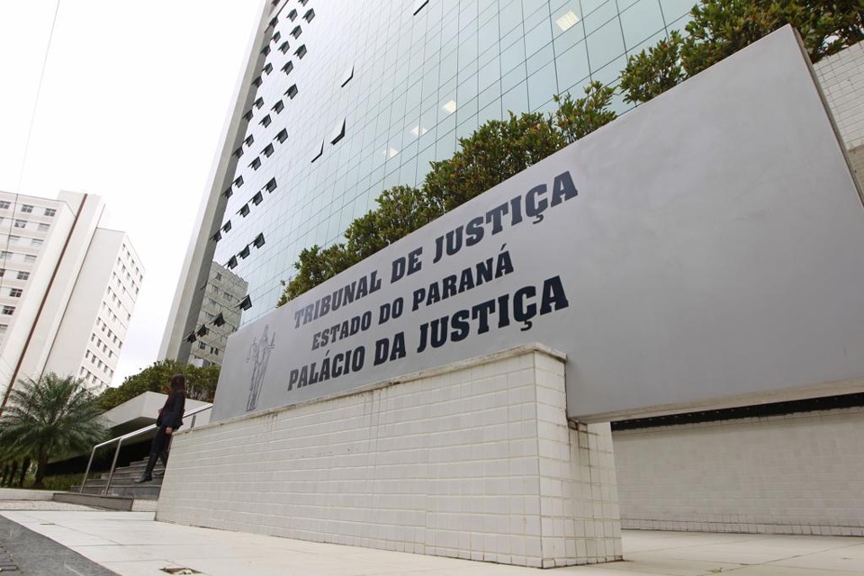 Fachada do TJ: novos valores propostos. | Antônio More / Agência de Notícias Gazeta do Povo/Antônio More / Agência de Notícias Gazeta do Povo