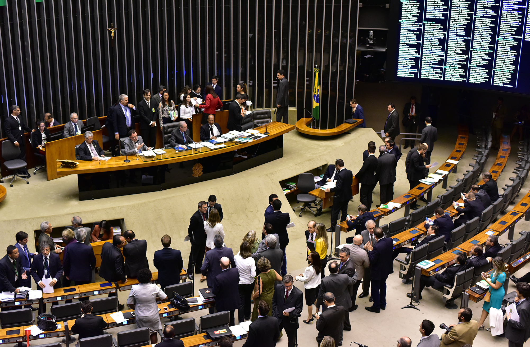 Deputados começam a se dividir para integrar a comissão que avaliará o impeachment. | Zeca Ribeiro/Câmara dos Deputados