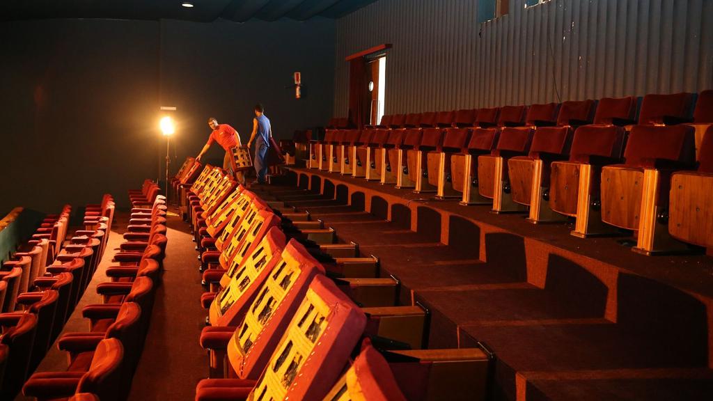 Poltronas do Guairinha foram trocadas | Divulgação/