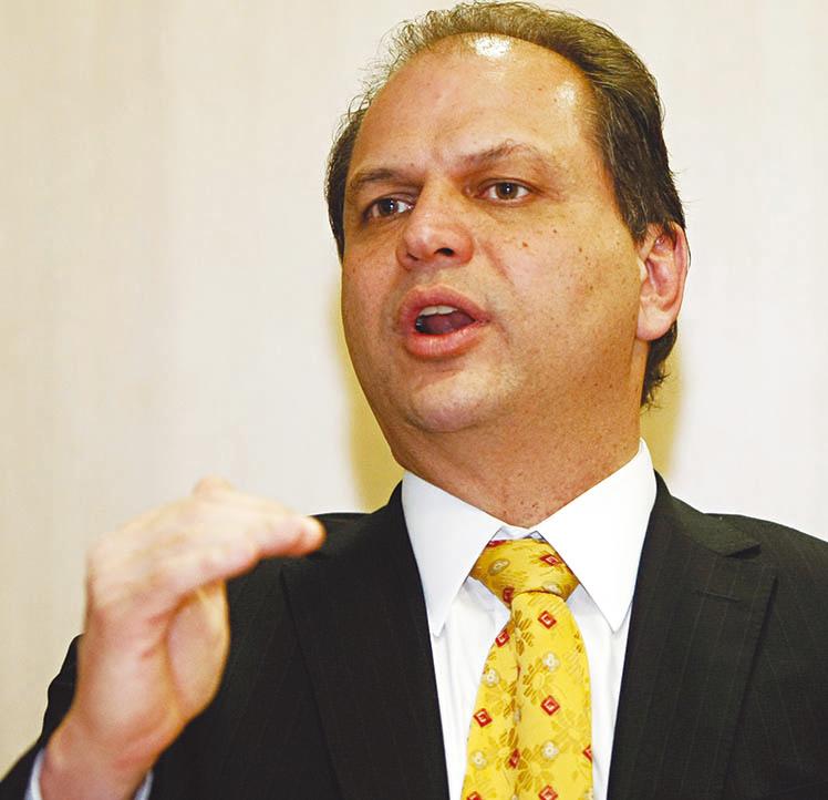 Barros, relator do orçamento: mesmo com CPMF, conta não fecha. | Albari Rosa/Gazeta do Povo