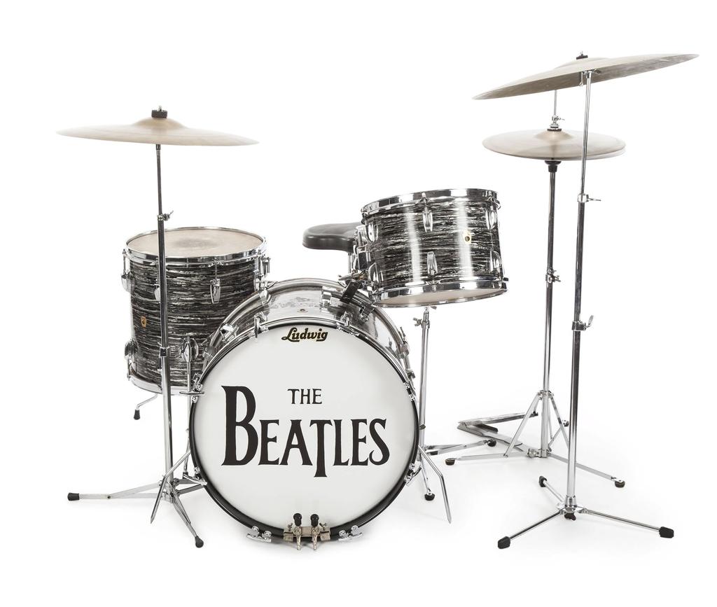 O conjunto de três peças Ludwig Oyster Black Pearl é de 1963 e foi utilizado por Ringo em mais de 200 shows | JULIENS AUCTIONS/REUTERS