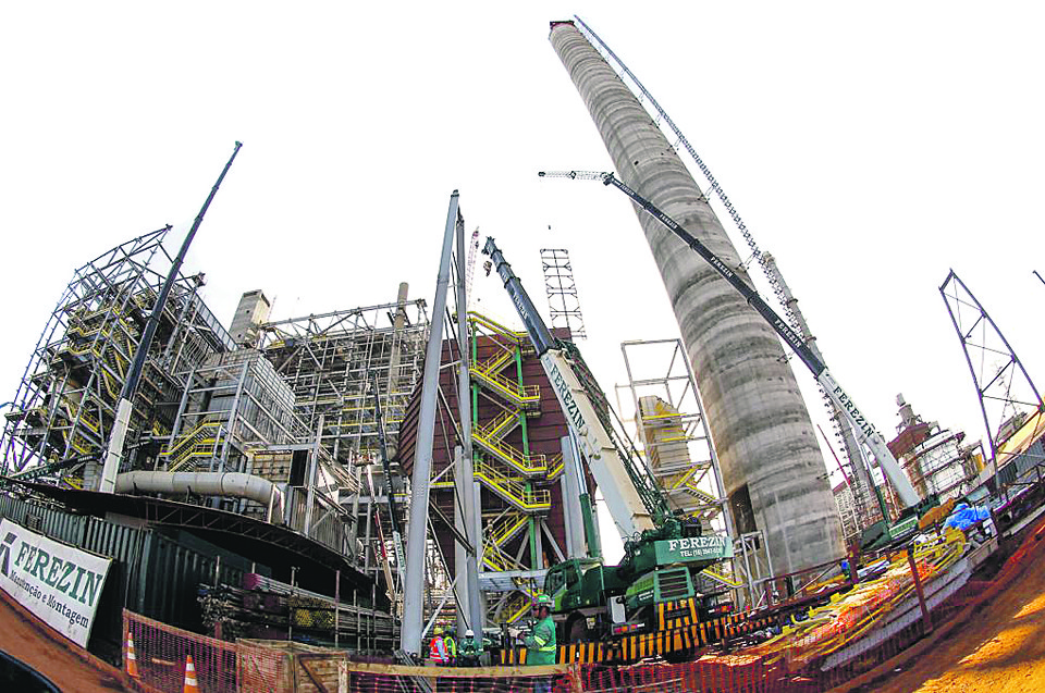Obras para a construção da fábrica de celulose em Ortigueira, em foto de agosto deste ano | Daniel Castellano/Gazeta do Povo