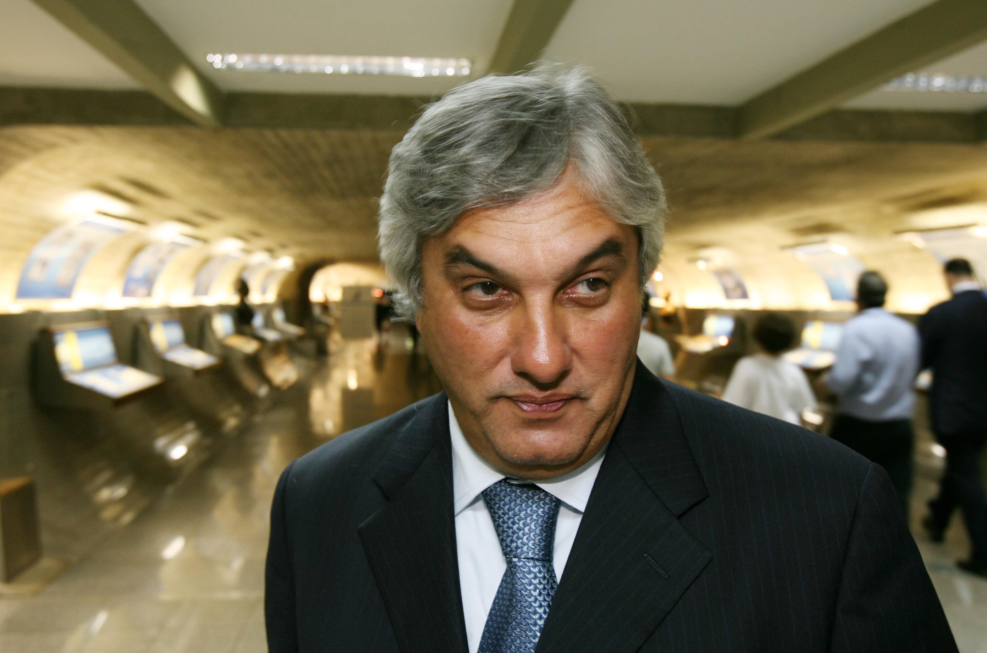 Delcídio Amaral está preso por ter relação com a Operação Lava Jato. | Sérgio Lima/Folhapress