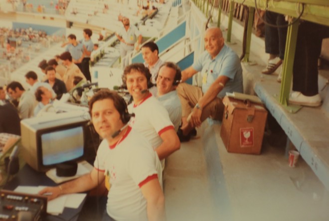 Copa do Mundo da Espanha, 1982, Málaga, com Capitão Hidalgo e Jorge Khury e Waldyr Amaral, da Rádio Globo do Rio. | Arquivo Pessoal