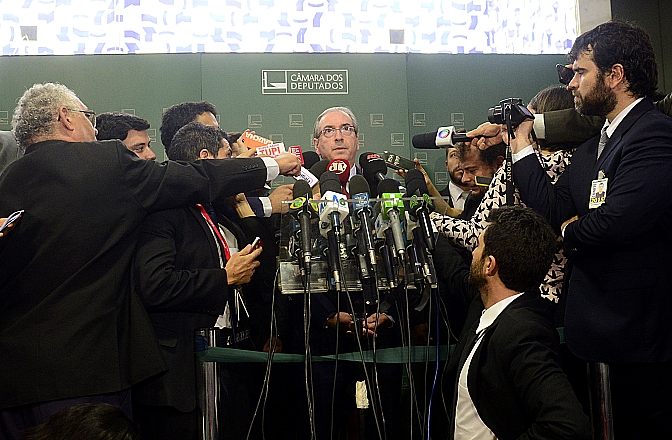 Eduardo Cunha durante entrevista coletiva nesta terça (15): caso Delcídio Amaral como exemplo. | Gustavo Lima/Câmara dos Deputados