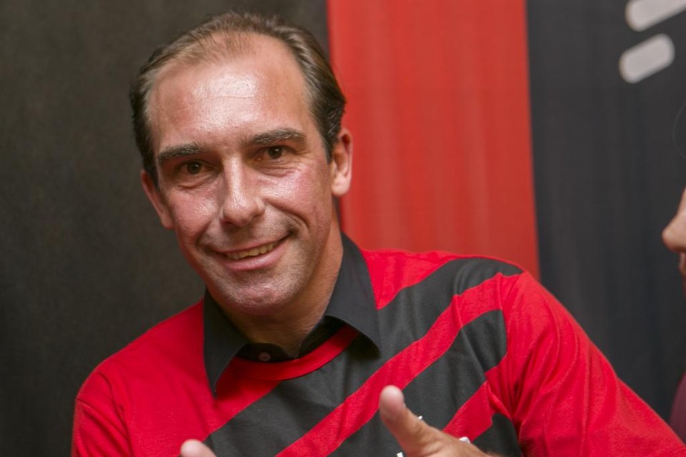 Paulo Baier apoia a chapa de oposição à Petraglia. | Marcelo Andrade/Gazeta do Povo
